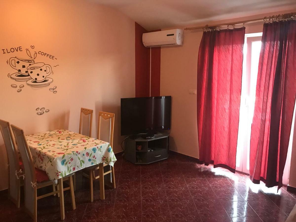 Apartmani Paulina Lopar Bagian luar foto